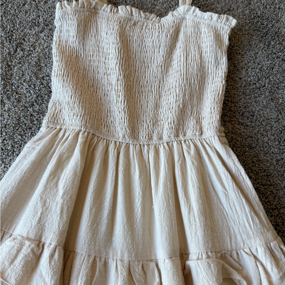 Carly Jean Los Angeles Linen Cream Ruffle Tiered Sundress - Picture 2 of 3